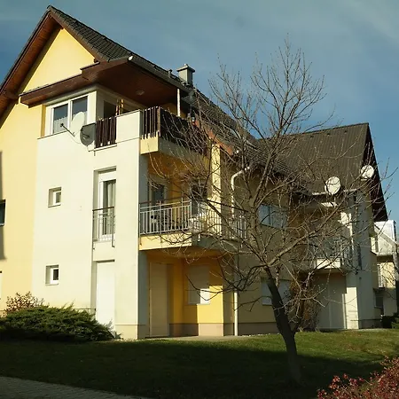 Aramis 3 Apartment Heviz